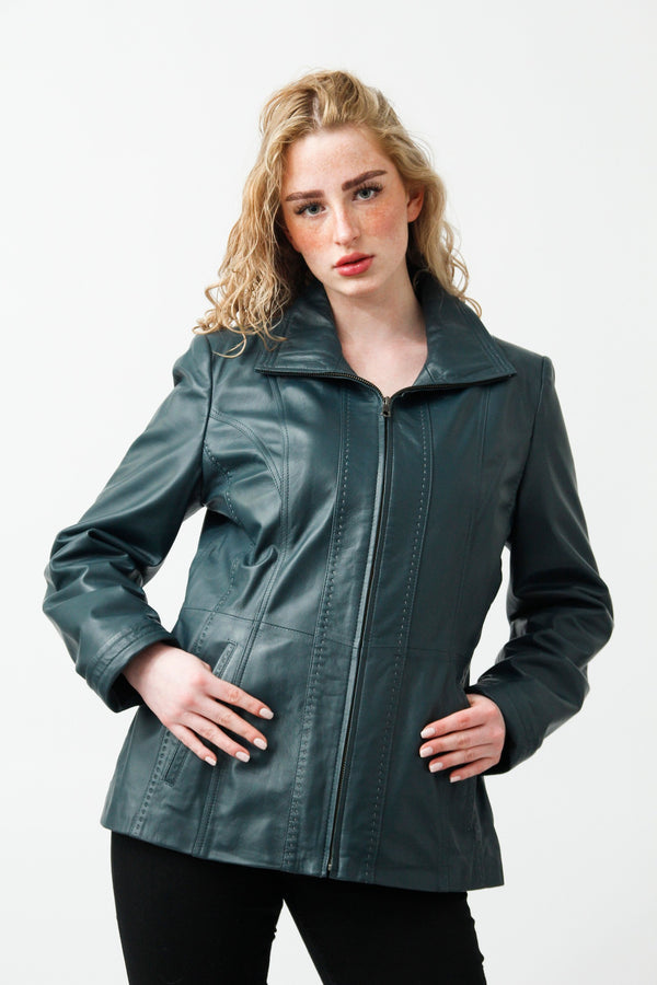 Kurze duenne Damen Lederjacke aus Lammnappa Althema tailliert ohne Wattierung